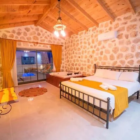 Stone Hause *